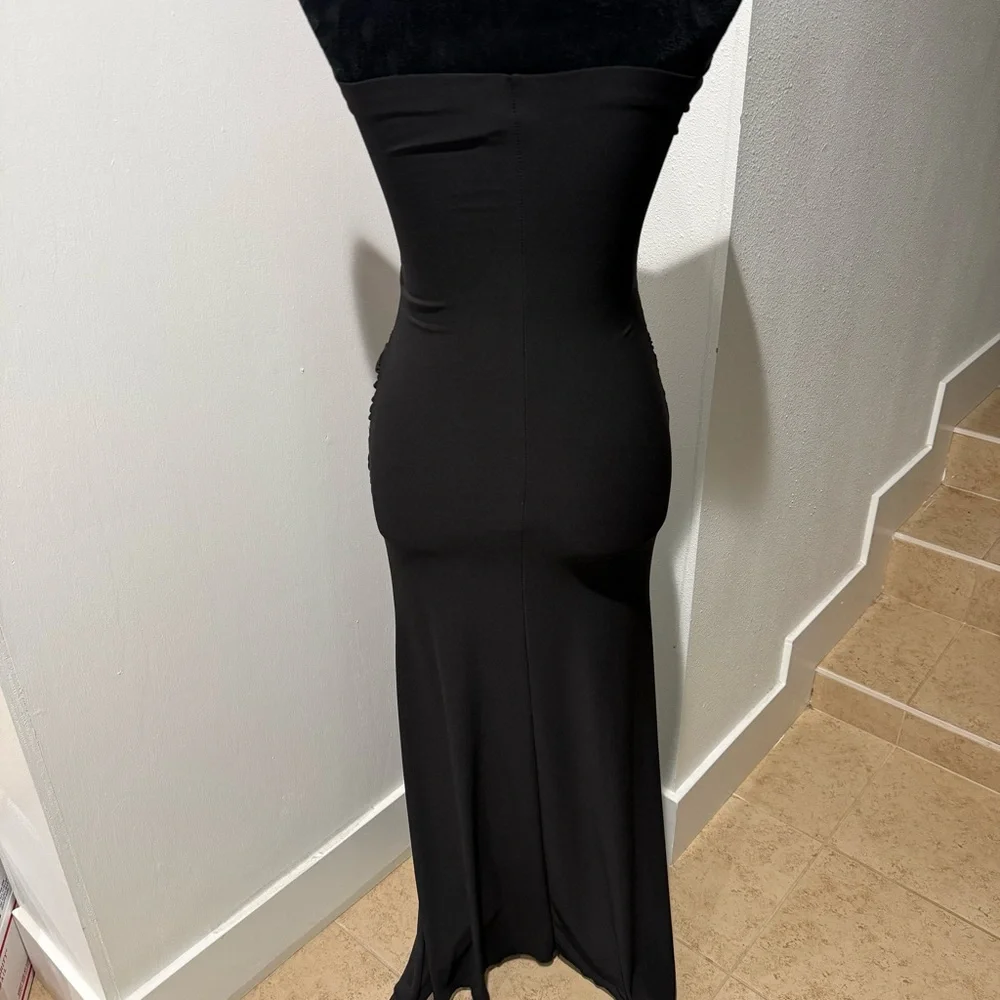 Strapless Red and Black Lace Evening Gown - Picture 4 of 5